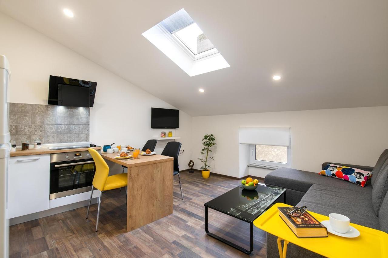Hana - Attic In Center Apartment *